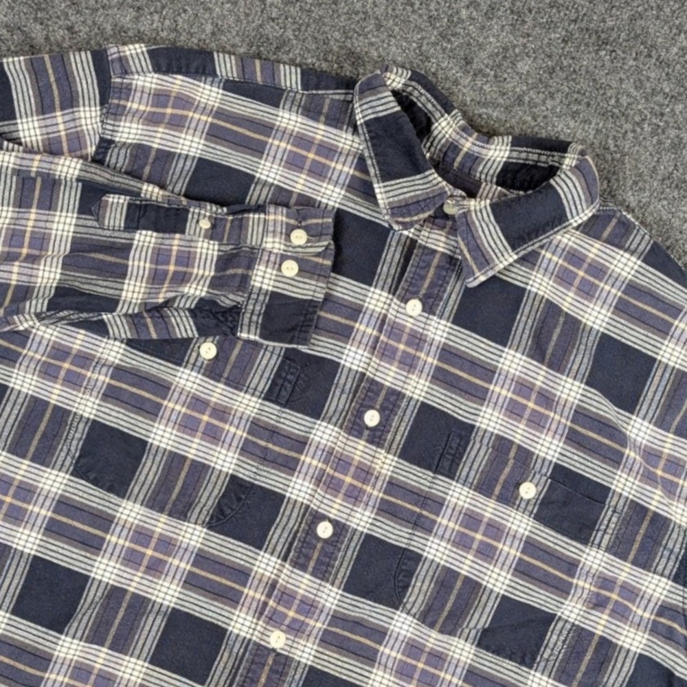 Eddie Bauer Mens XL Plaid Button Down Shirt Navy Blue White Long Sleeve